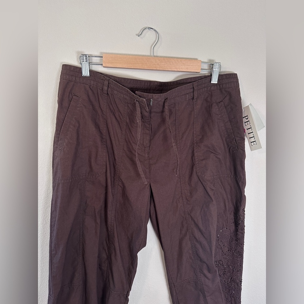 NWT Vntg Bernardo women’s cropped ruched chocolate brown sparkles capri petite L - Picture 2 of 7